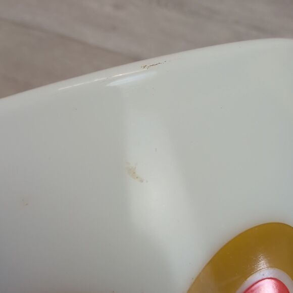 Vintage Pyrex #343 Fish Scale 1.5 Quart Mixing Bowl Dish MCM Arches White USA - Picture 9 of 10